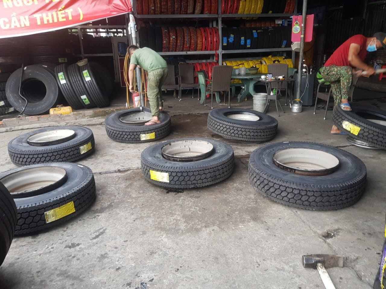 PHÂN PHỐI LỐP XE CÔNG TRÌNH UY TÍN NHẤT BÌNH DƯƠNG - CÔNG TY CỬU LONG THIÊN